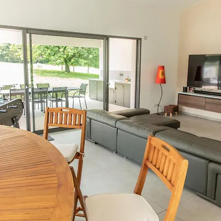 Villa Plein La Vue En 360° Coublevie